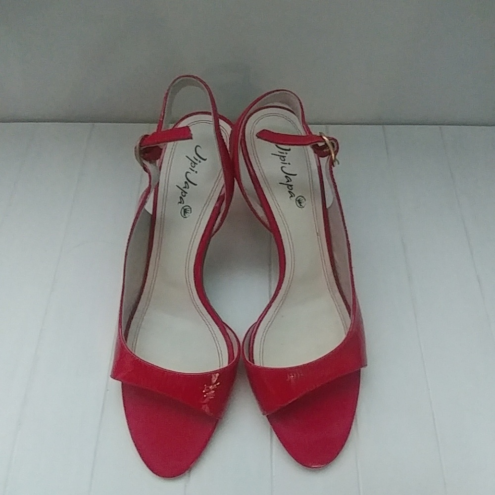 Red patent leather pumps - like new